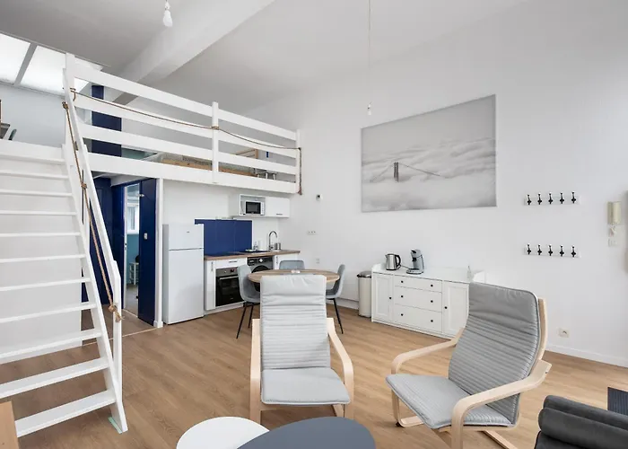 Duplex Au Calme A Deux Pas Du Centre-Ville Avec Parking Privatif Et Terrasse