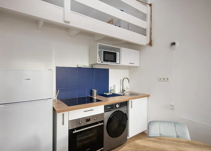 Duplex Au Calme A Deux Pas Du Centre-Ville Avec Parking Privatif Et Terrasse