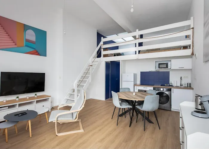 Duplex Au Calme A Deux Pas Du Centre-Ville Avec Parking Privatif Et Terrasse